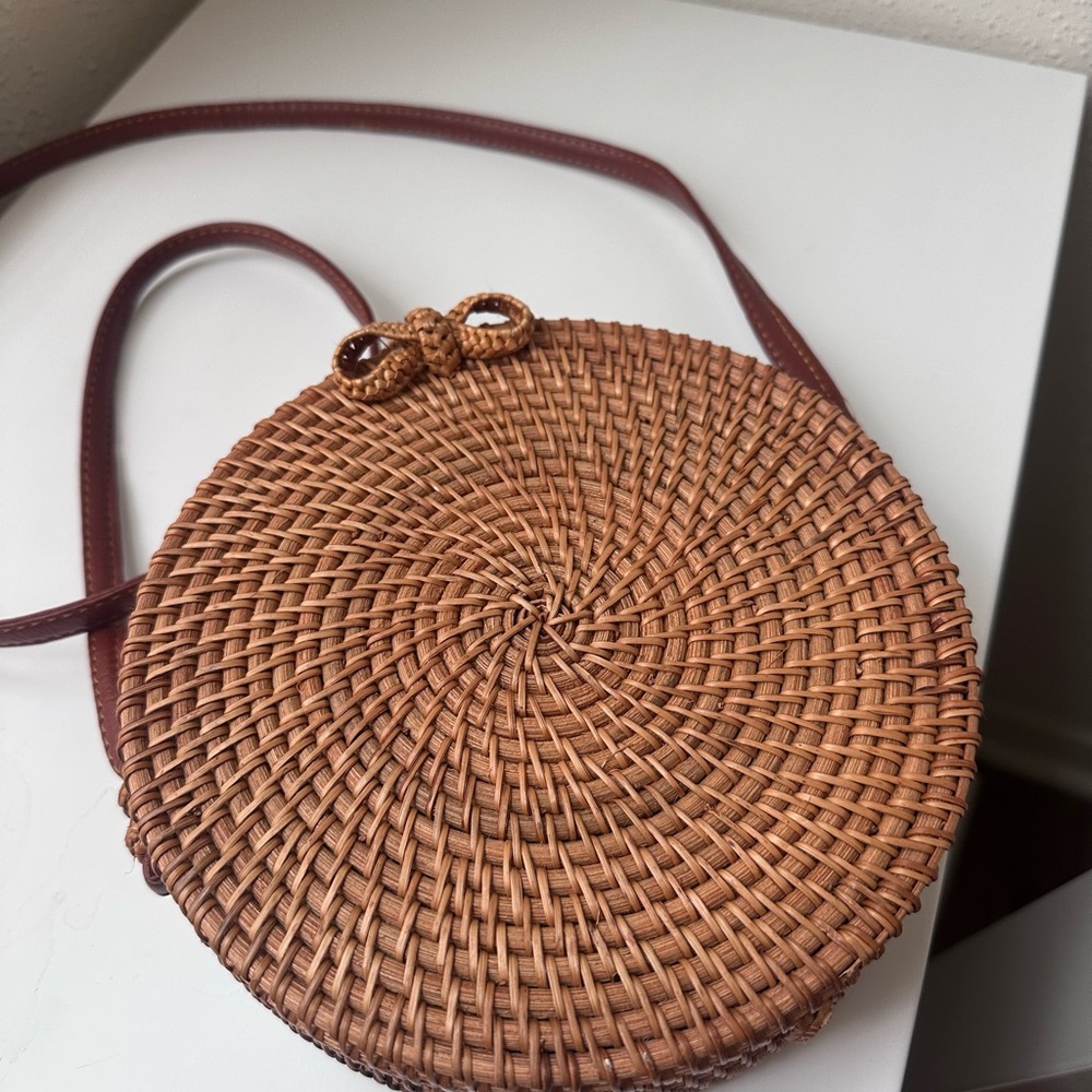 Round Woven Tan Crossbody Bag